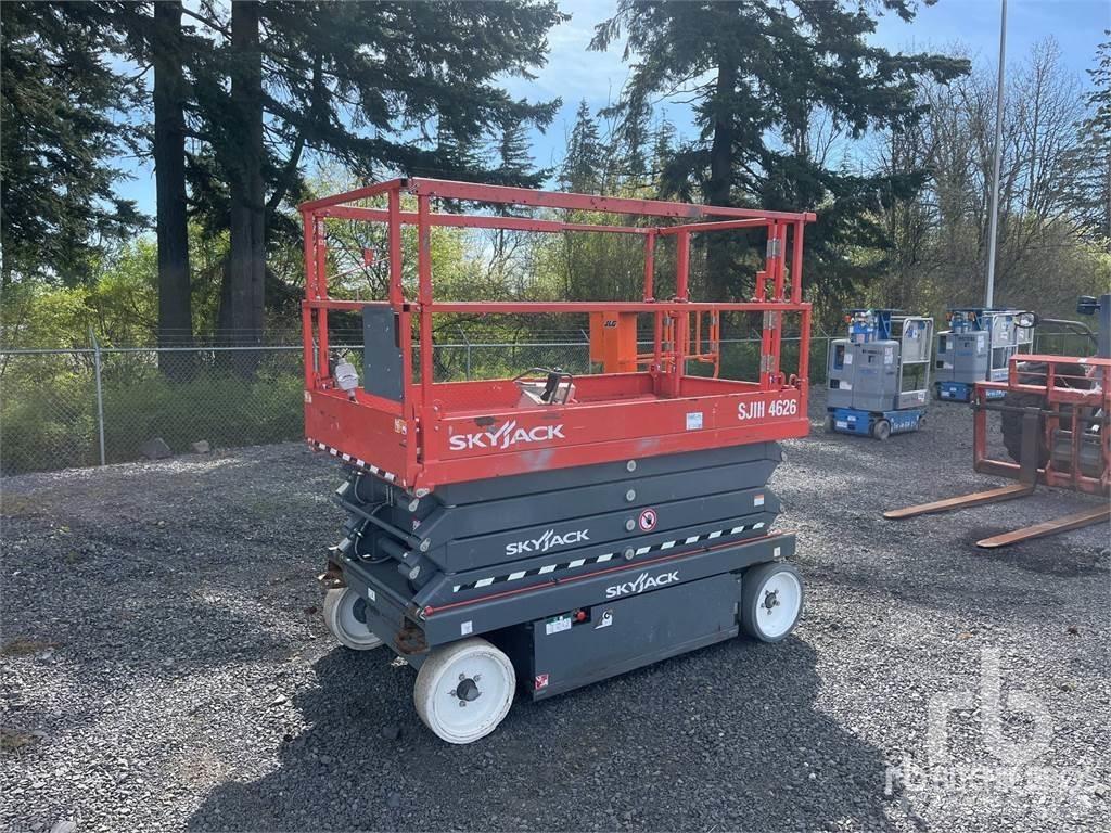 SkyJack SJ4626 Šķerveida pacēlāji