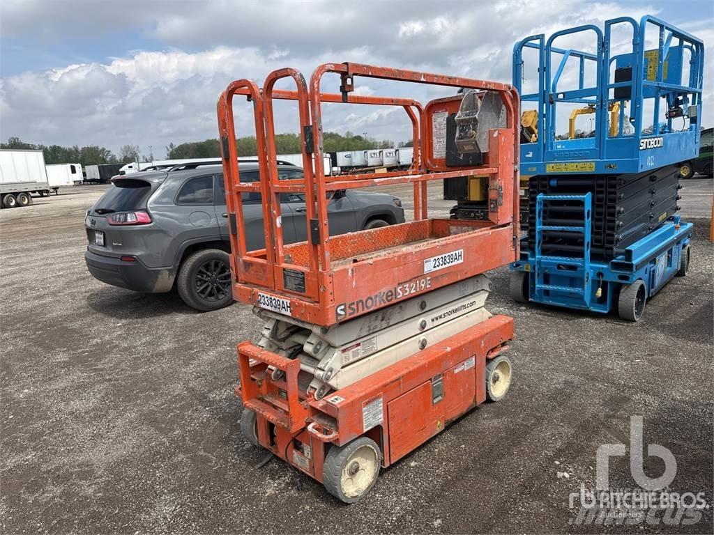 Snorkel S3219E Šķerveida pacēlāji
