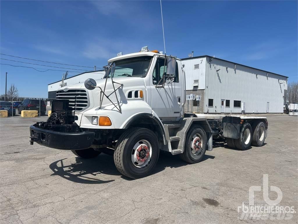 Sterling LT9500 Šasija ar kabīni
