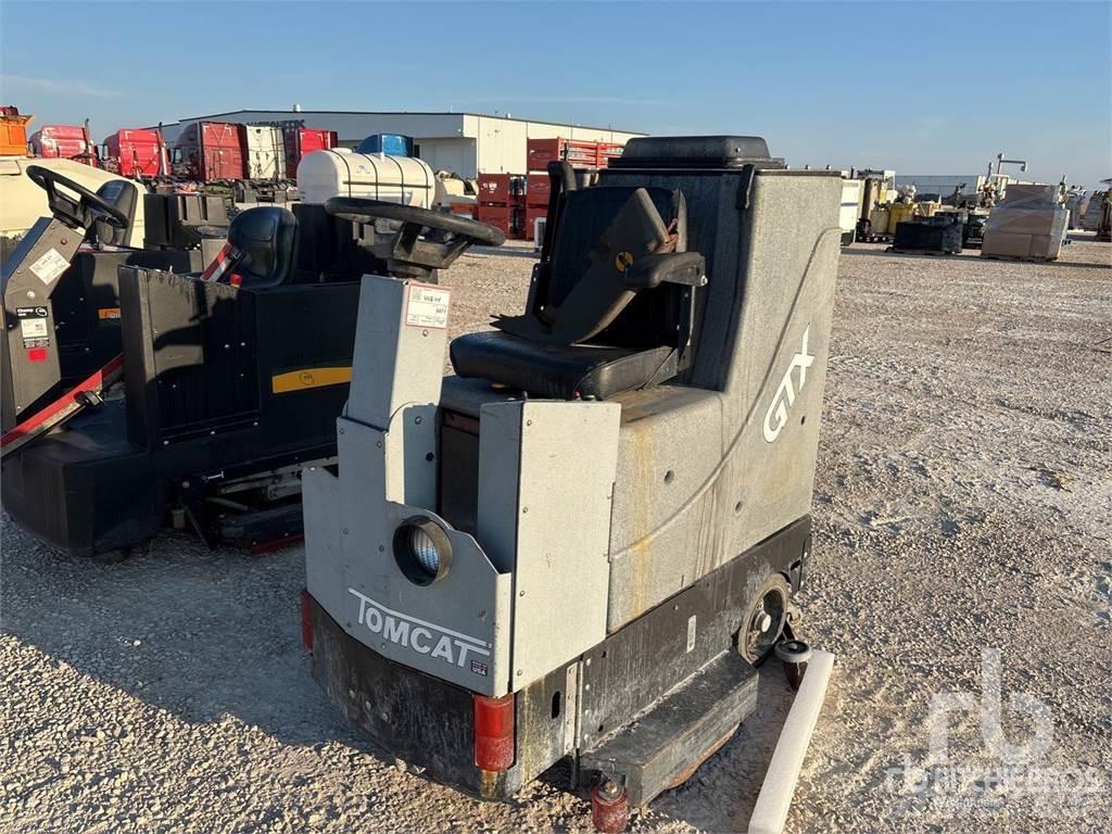  TOMCAT GTX Ielu tīrīšanas mašīnas