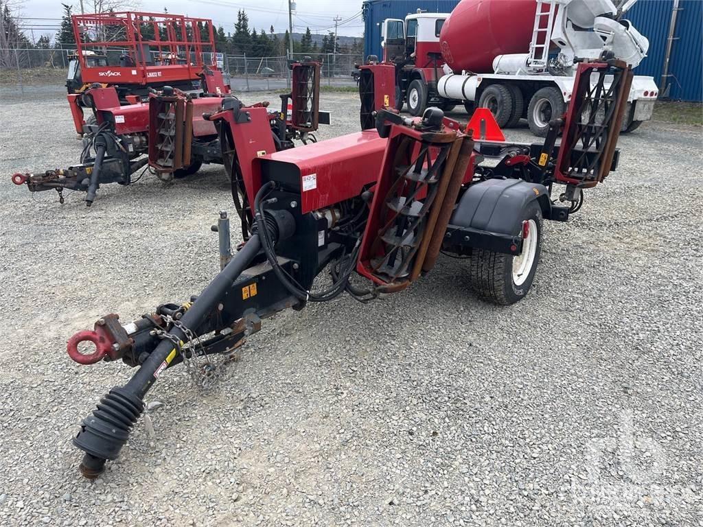 Toro 2700 Komunālā tehnika- Citi