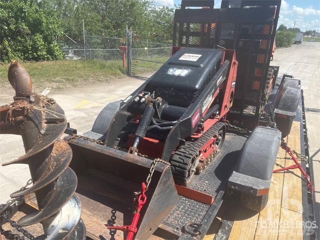 Toro TX427 Lietoti riteņu kompaktiekrāvēji