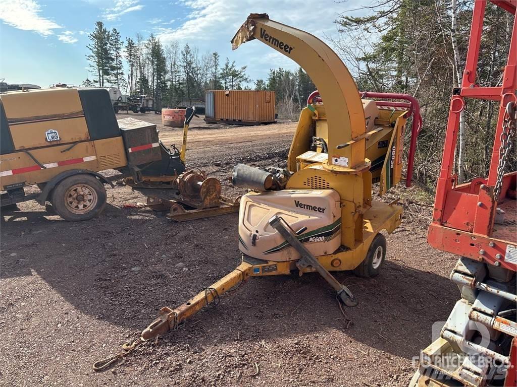 Vermeer BC600XL Koksnes šķeldotāji