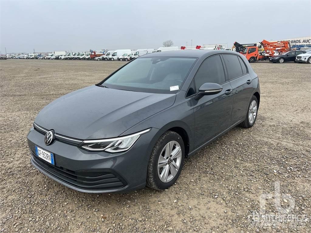 Volkswagen GOLF Automašīnas