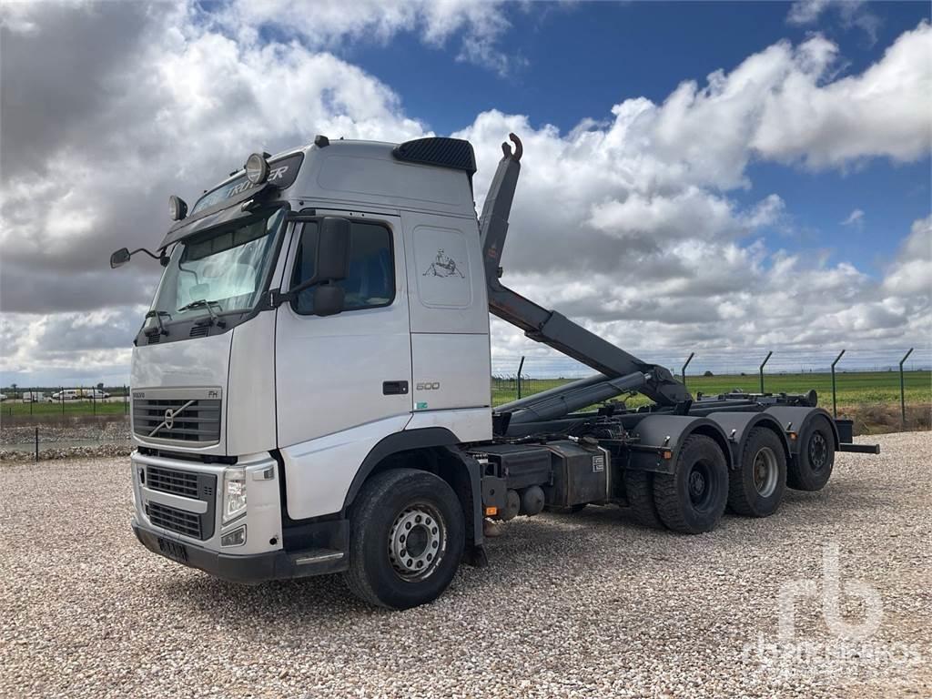 Volvo FH Treileri ar āķi
