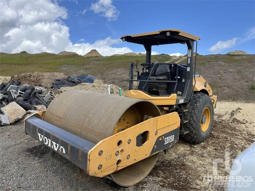 Volvo SD115B Augsnes blīvētāji