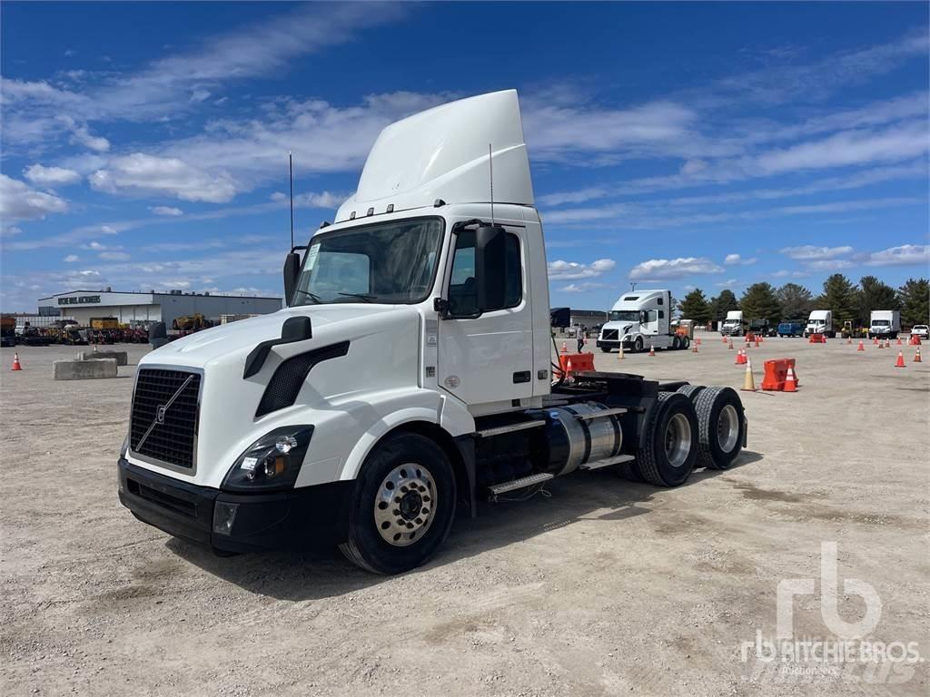 Volvo VNL Vilcēji