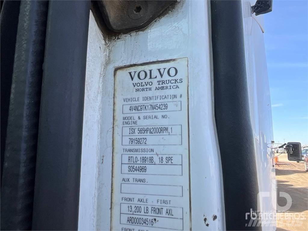 Volvo VNL Vilcēji