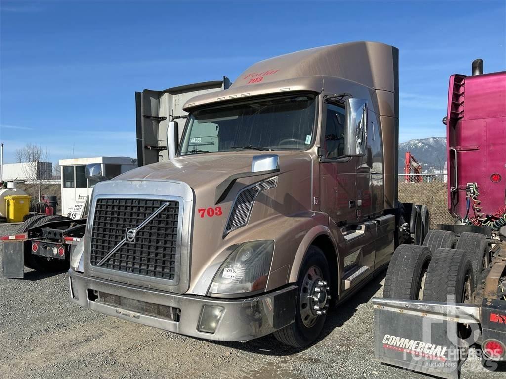 Volvo VNL Vilcēji