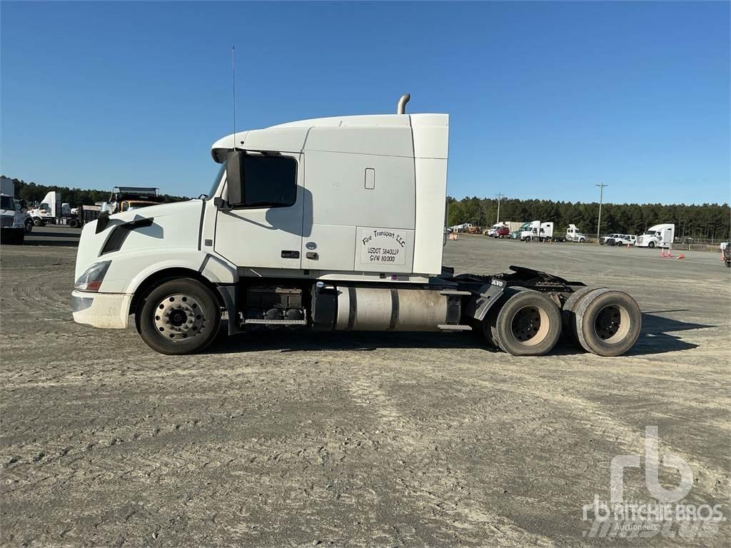 Volvo VNL Vilcēji