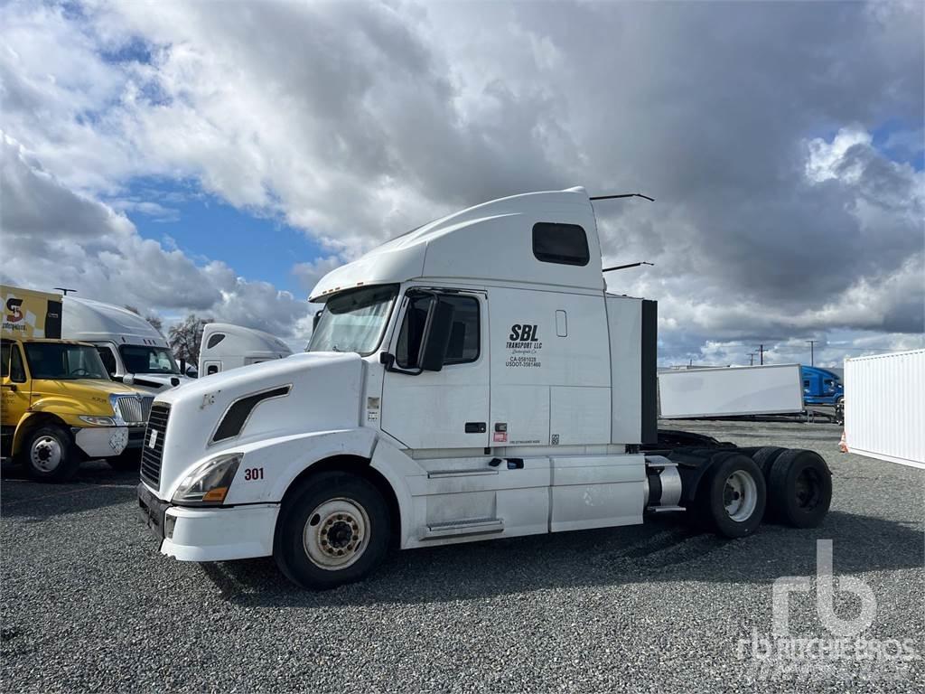 Volvo VNL670 Vilcēji
