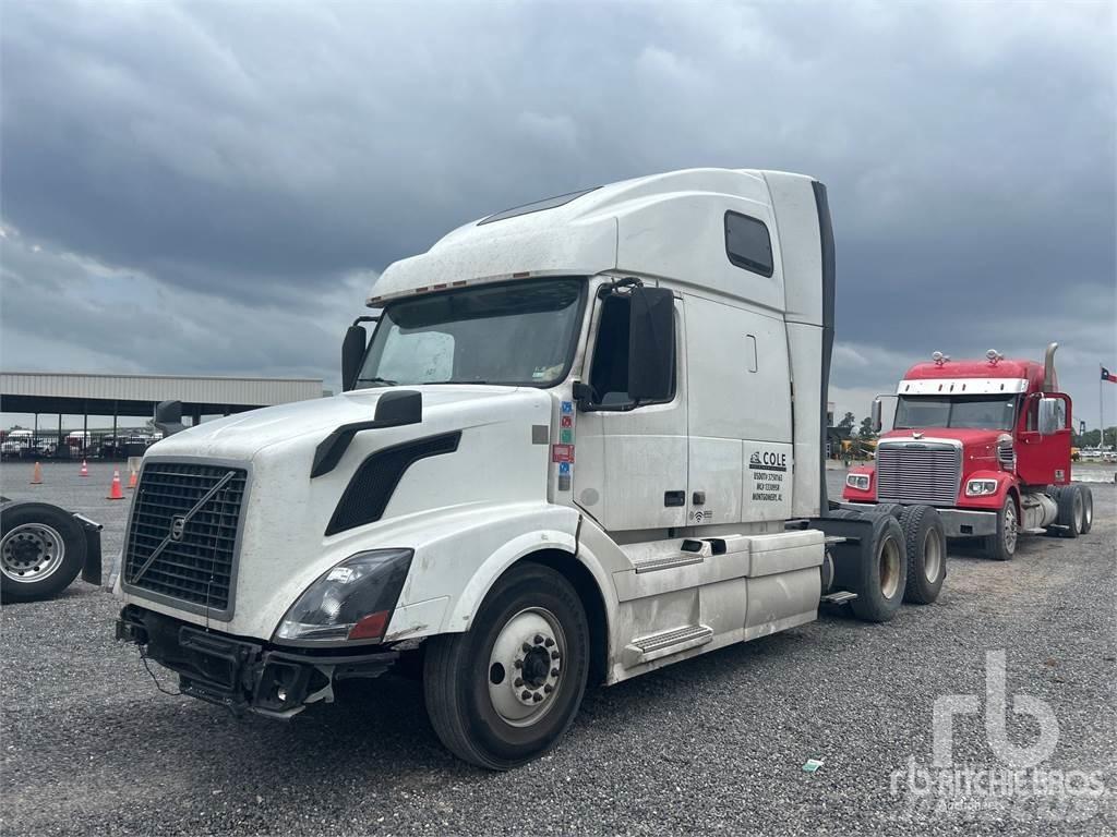 Volvo VNL670 Vilcēji