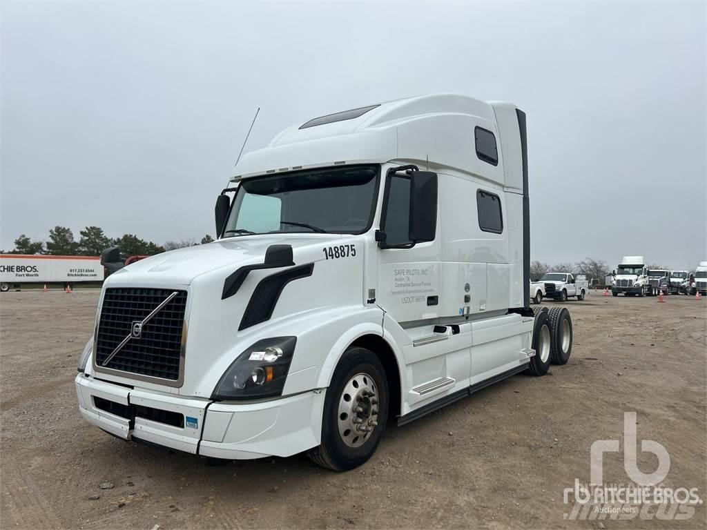 Volvo VNL670 Vilcēji