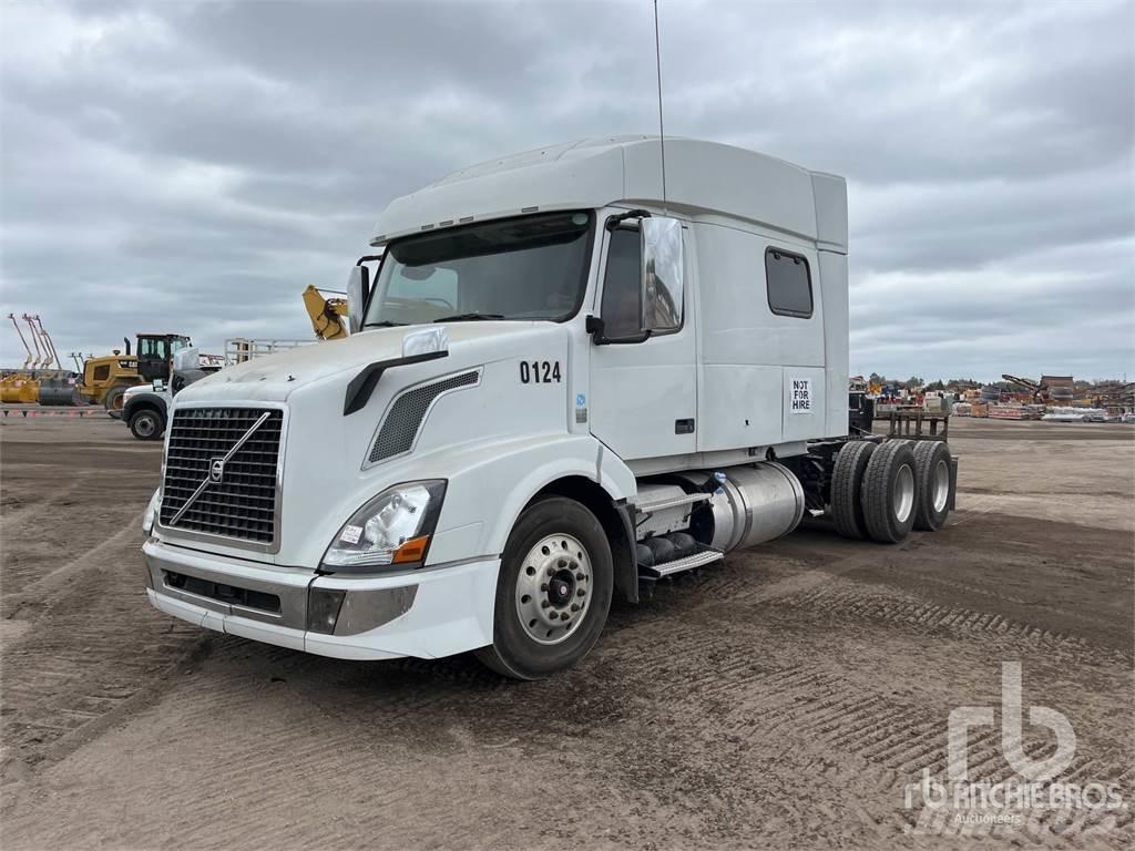 Volvo VNL730 Vilcēji