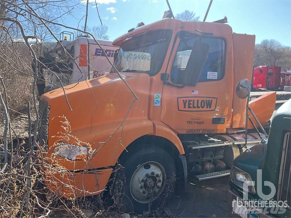 Volvo VNM Vilcēji