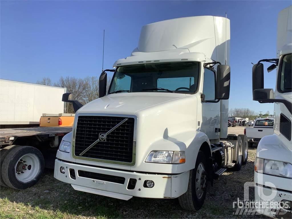 Volvo VNM Vilcēji