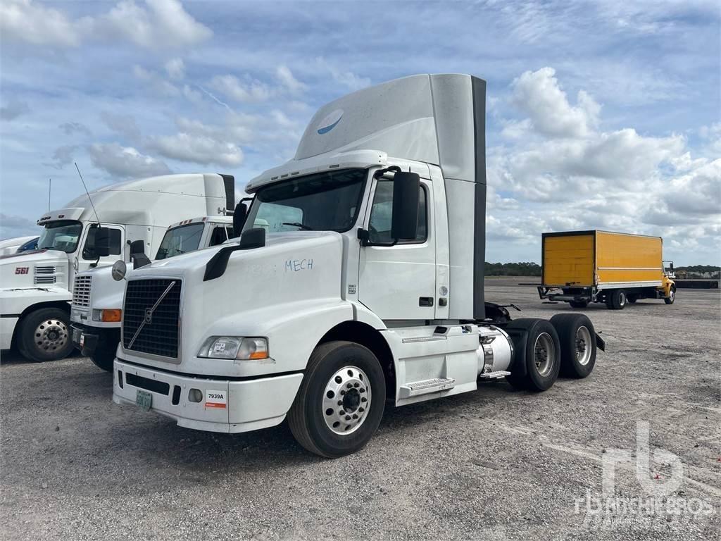 Volvo VNM200 Vilcēji