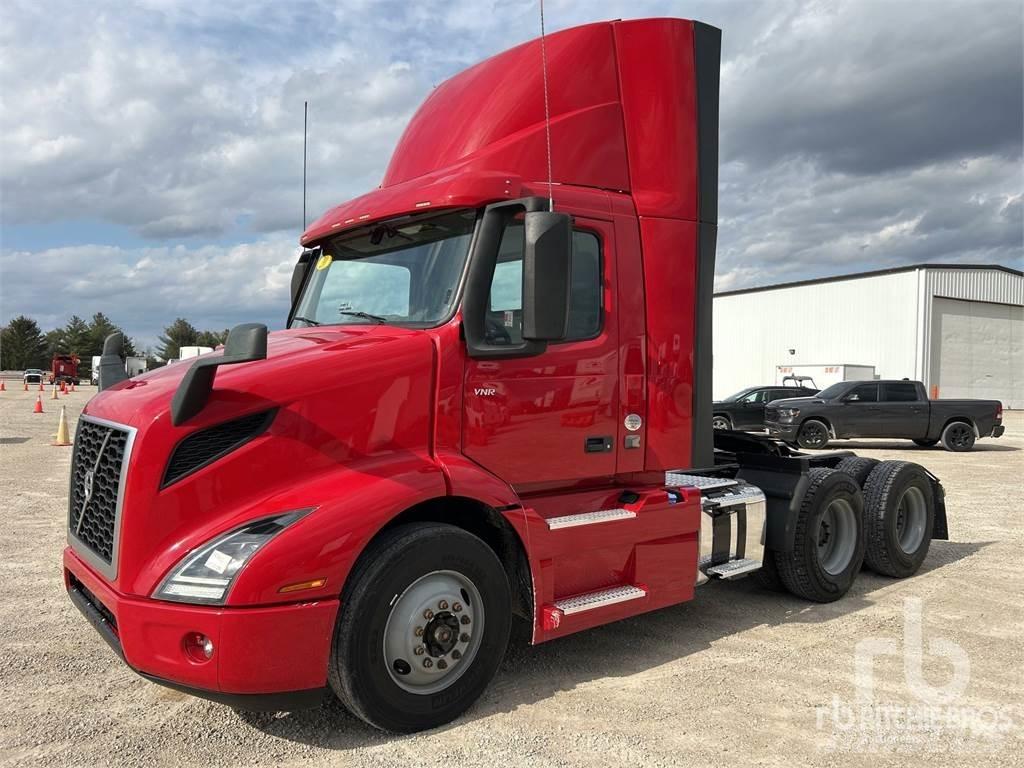 Volvo VNR Vilcēji
