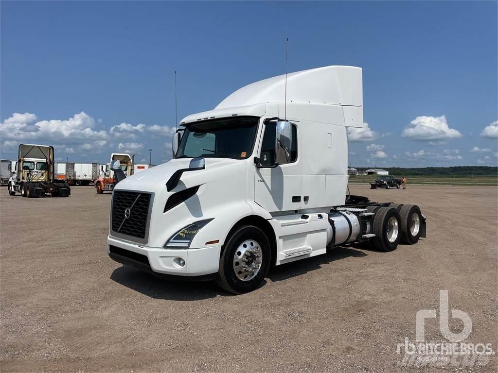 Volvo VNR Vilcēji