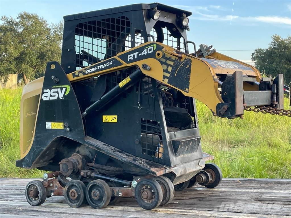ASV RT-40 Kāpurķēžu iekrāvēji