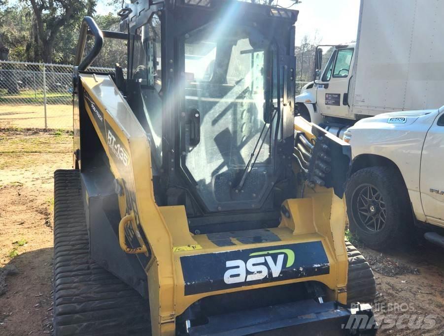 ASV RT135F Lietoti riteņu kompaktiekrāvēji