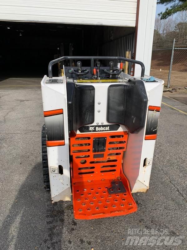 Bobcat MT100 Kāpurķēžu iekrāvēji