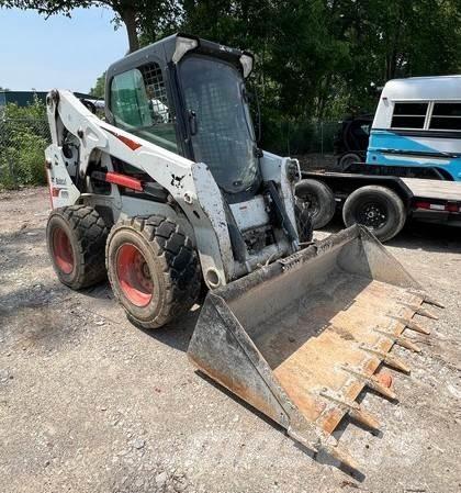 Bobcat S650 Lietoti riteņu kompaktiekrāvēji