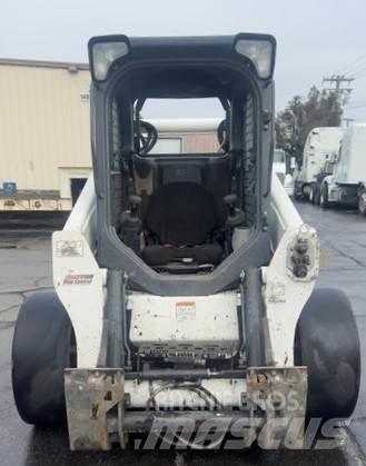 Bobcat S770 Lietoti riteņu kompaktiekrāvēji