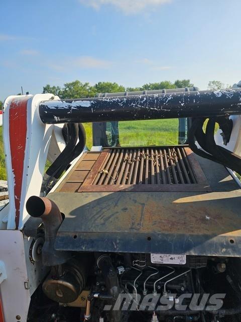 Bobcat T650 Kāpurķēžu iekrāvēji