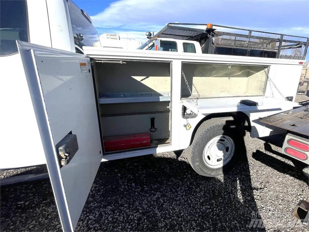Ford F250 Evakuators ar manipulatoru