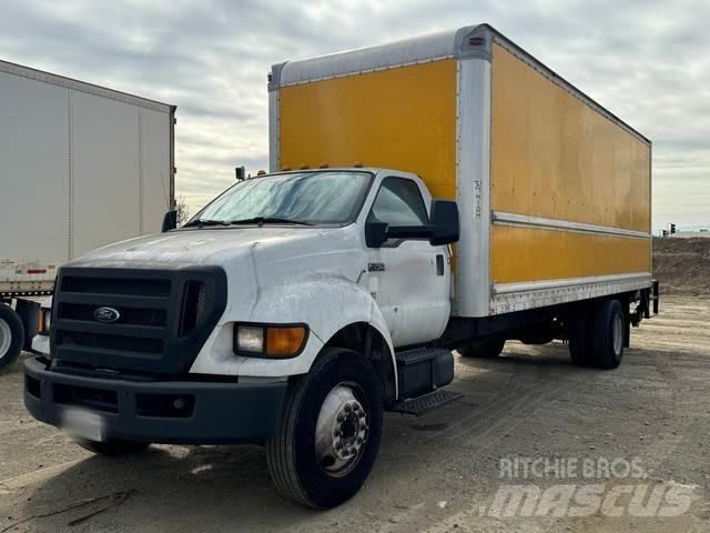 Ford F750 Furgons