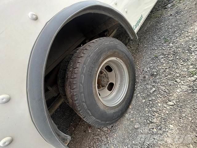 GMC Savana 4500 Furgons