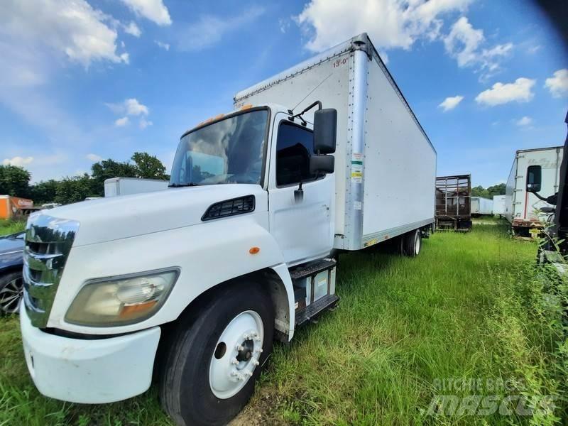 Hino 268 Furgons