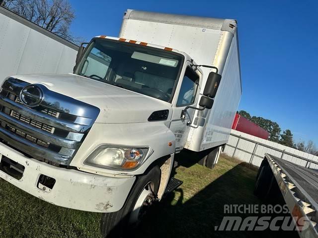Hino 268 Furgons