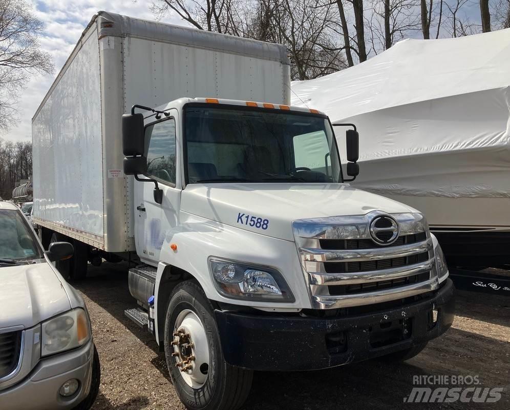 Hino 268A Furgons