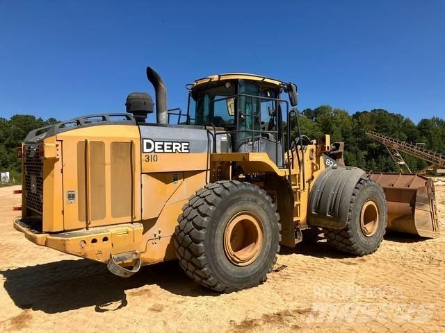 John Deere 824K Iekrāvēji uz riteņiem