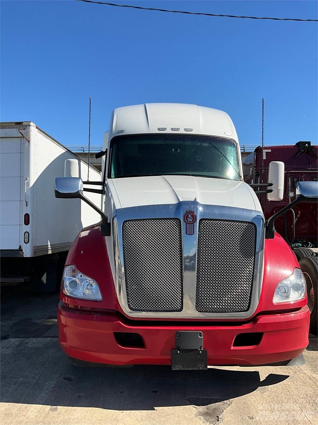 Kenworth T680 Vilcēji