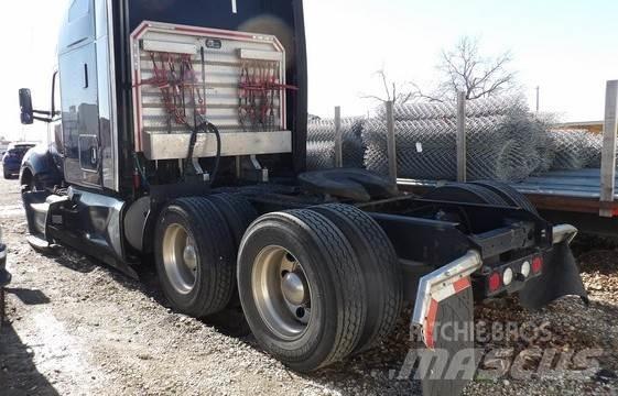Kenworth T680 Vilcēji