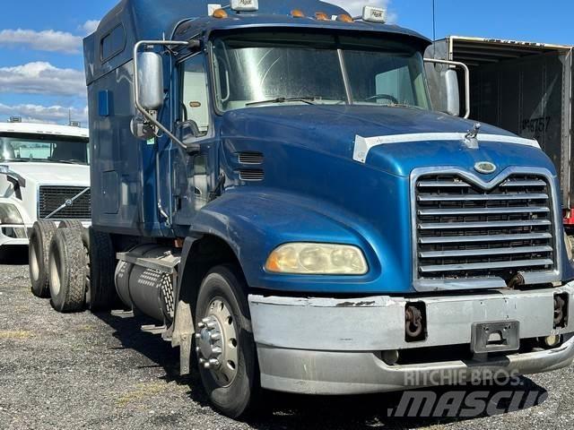 Mack CXN613 Vilcēji