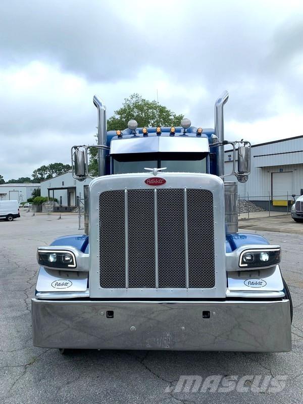 Peterbilt 389 Vilcēji