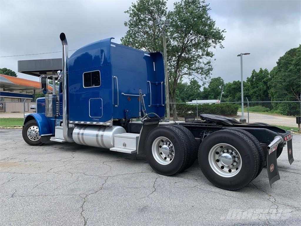 Peterbilt 389 Vilcēji