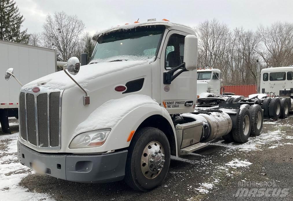 Peterbilt 579 Vilcēji