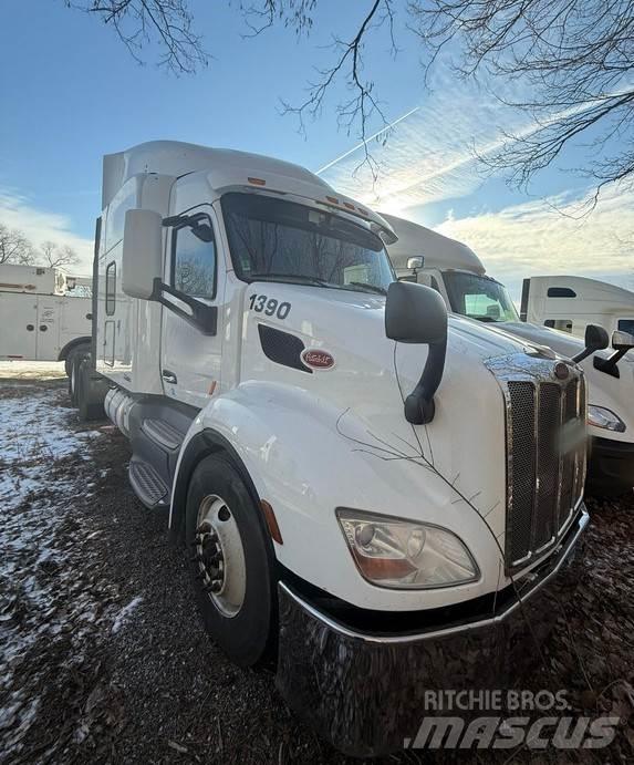 Peterbilt 579 Vilcēji