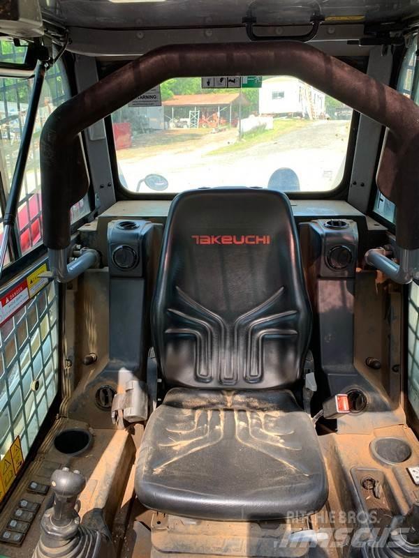 Takeuchi TL12R Kāpurķēžu iekrāvēji