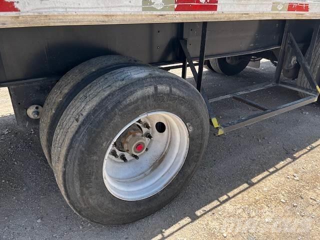 Utility Flatbed Auto pārvadāšanas treileri