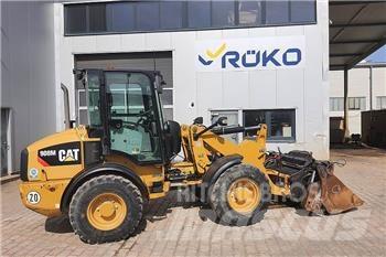 CAT 908 M Iekrāvēji uz riteņiem
