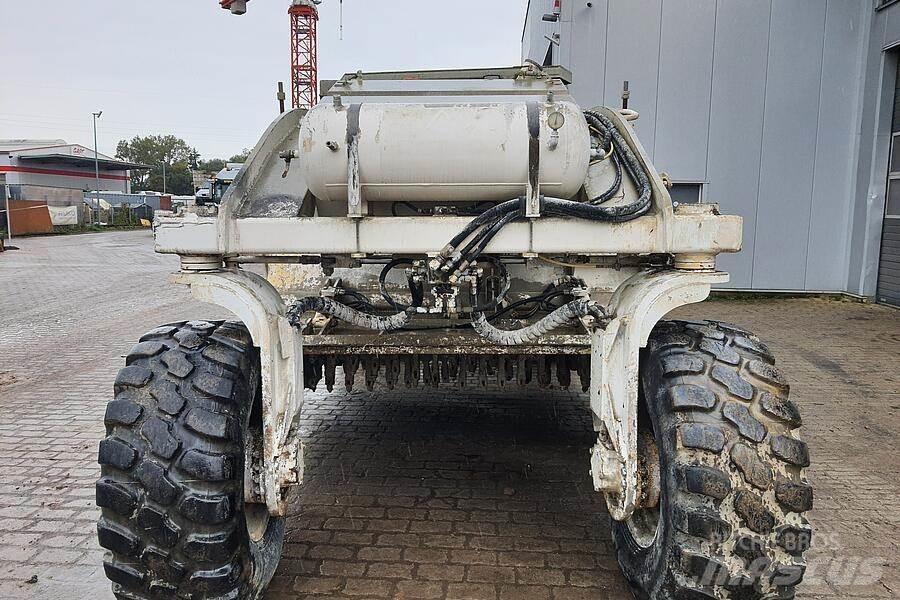Hamm RACO 350 Asfalta savācējs