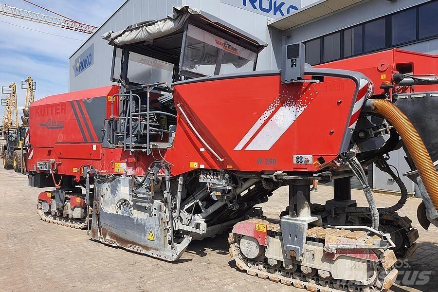 Wirtgen W 250 Asfalta dzesēšanas iekārtas