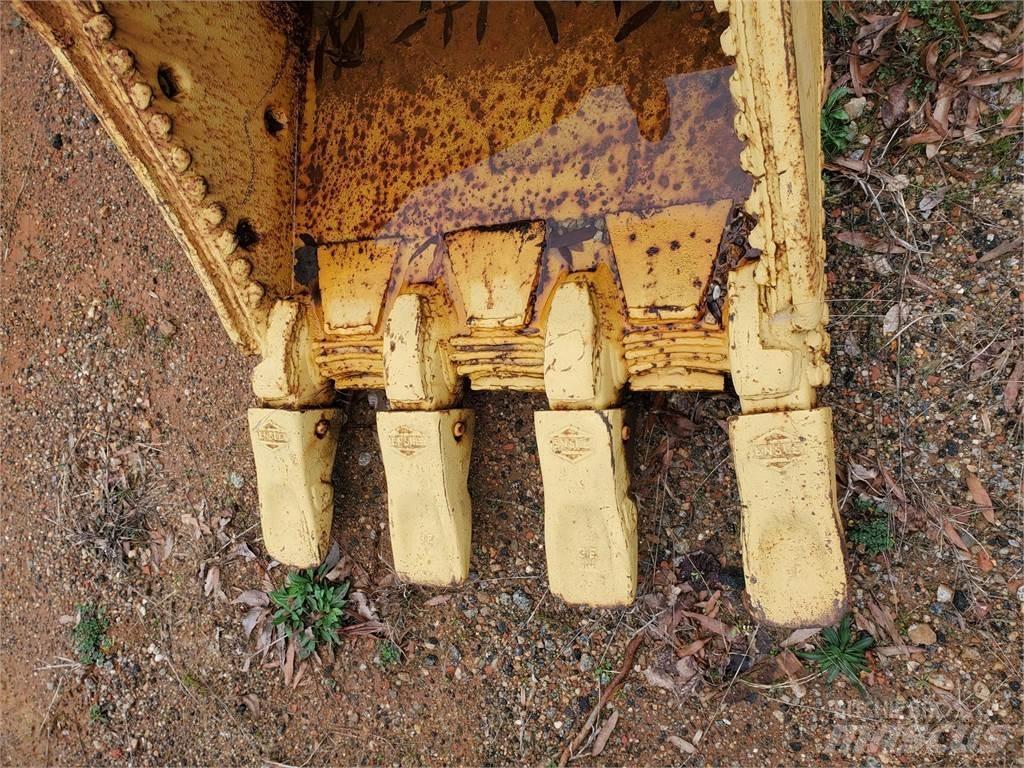 CAT 320 Kausi