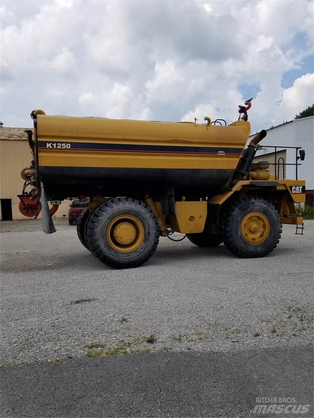 CAT 773B Ūdens mašīnas